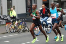 Noch mehr Bilder vom RheinEnergiemarathon, in Köln.