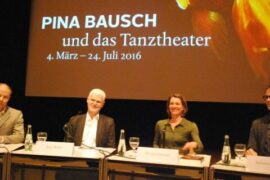 Aufforderung zum Tanz – Pina Bausch und das Tanztheater in der Bundeskunsthalle in Bonn