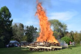 Impressionen vom Osterfeuer im Fobo Köln