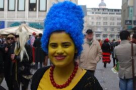 Weiberfastnacht, mit Bildern aus Koeln!