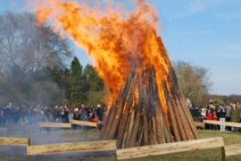 Das Osterfeuer im Kölner Süden 2019